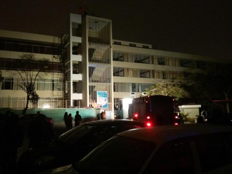 Generador de luz explota en Universidad San Marcos