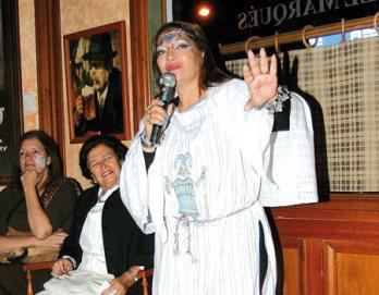 En homenaje a la heroína Paula Piraldo