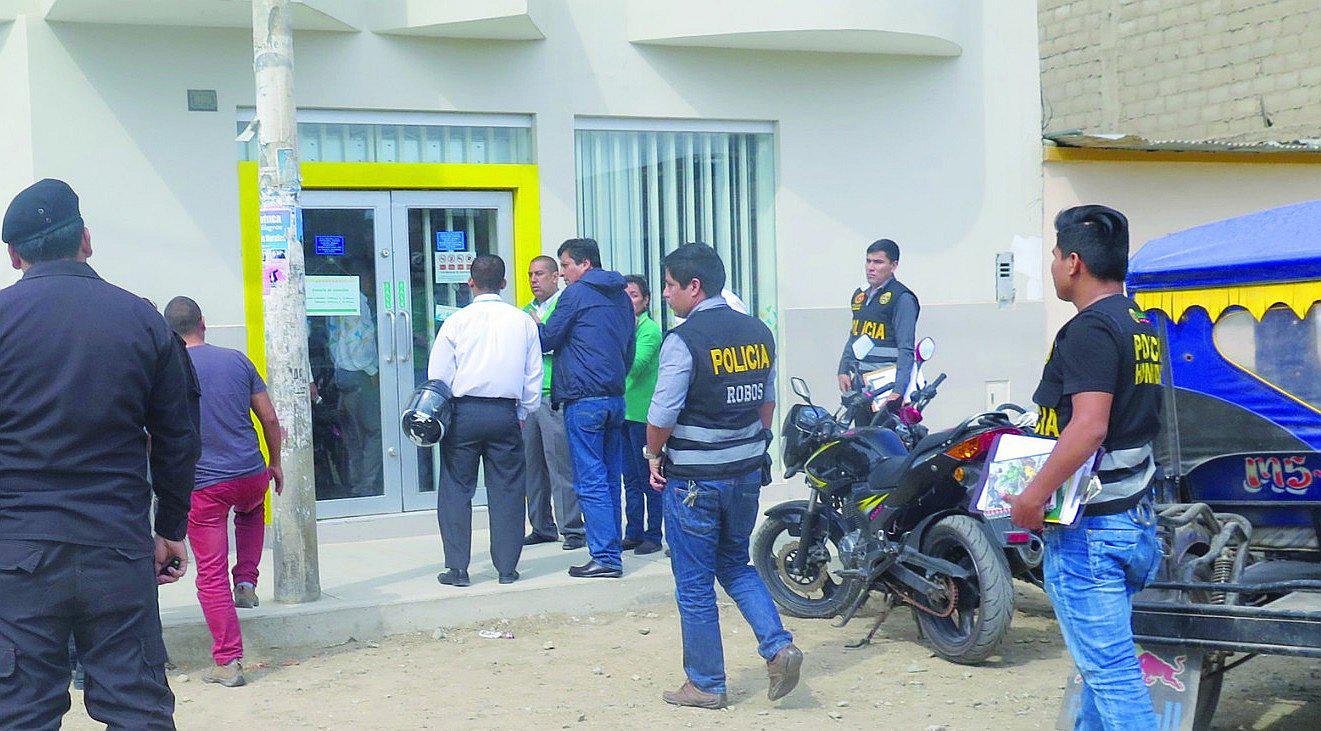 Chiclayo: Se llevan alrededor de S/ 50,000 de un banco (VIDEO)