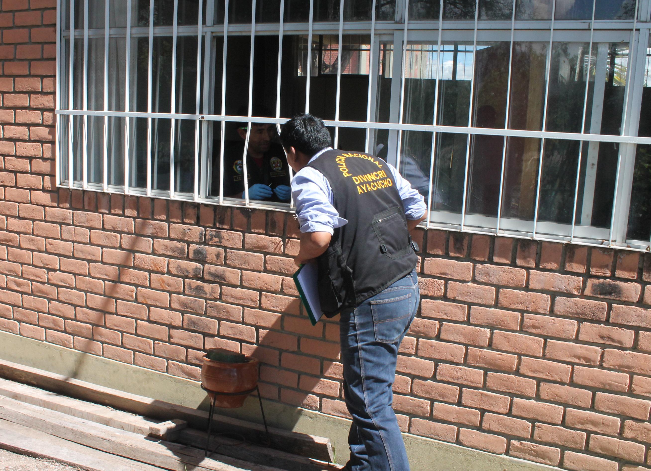 Delincuentes desconocidos roban equipos de campus Unsch