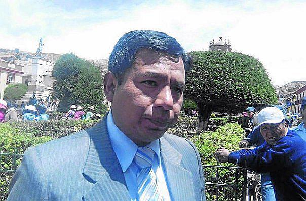 Gobernador de Puno decide sacar del cargo a titular de Dirfo