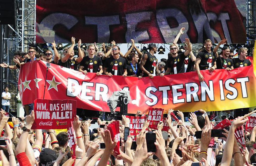 Brasil 2014: Así recibieron los hinchas alemanes a los campeones del mundo (FOTOS)