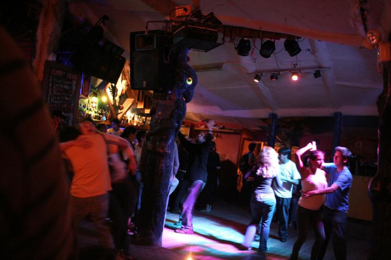 Inician juicio a dueños de discotecas cusqueñas