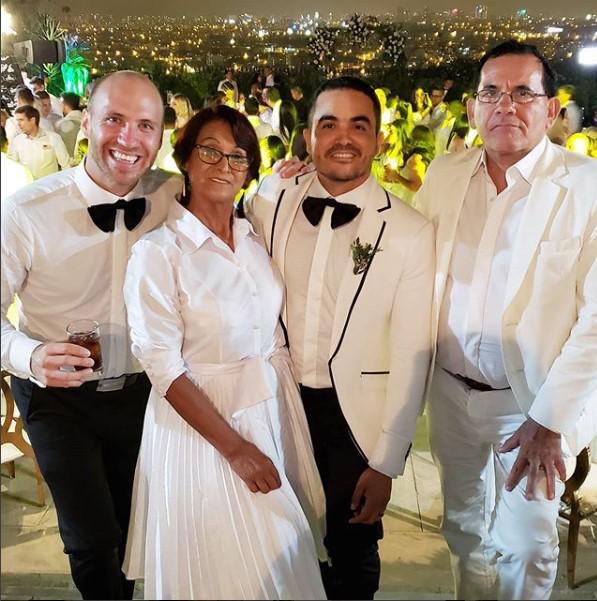 Yirko Sivirich: diseñador peruano celebró su boda con su novio en ceremonia íntima (VIDEO)