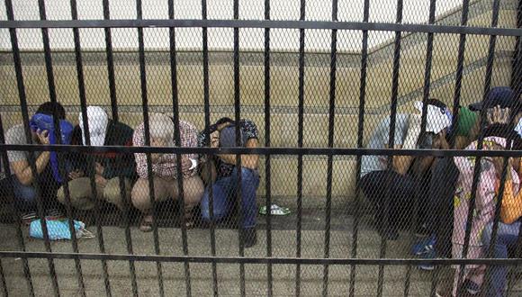 Egipto: Sentencia a pena capital a 188 personas por muerte de 13 policias