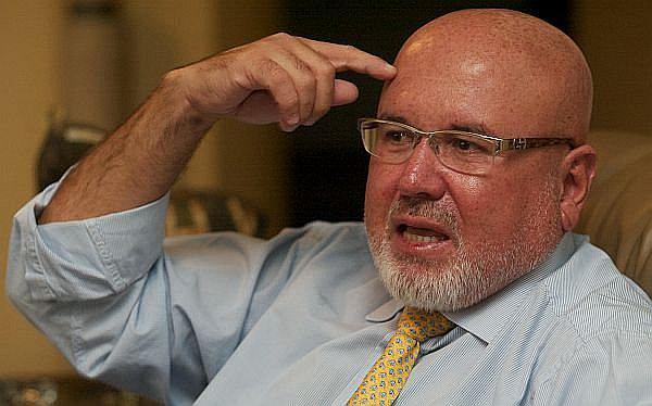 Carlos Bruce "Es una buena noticia en el reconocimiento del derecho de las minorías"