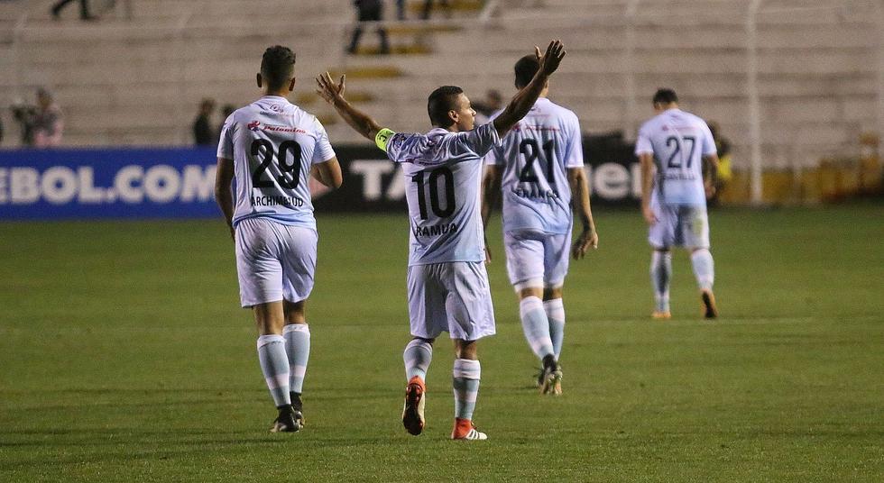 Las mejores imágenes del triunfo del Real Garcilaso frente al Santos de Brasil (FOTOS)
