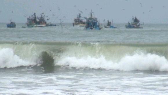 Marina de Guerra advierte oleajes de moderada intensidad en litoral peruano