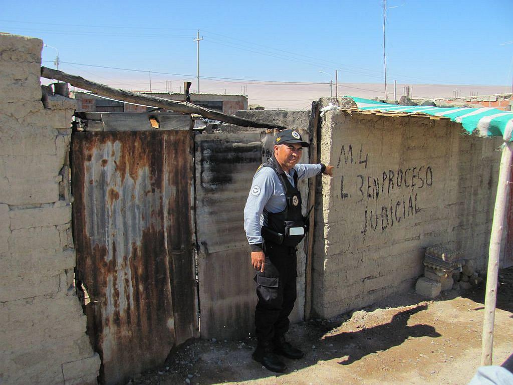 Octogenario muere al quemarse su vivienda por vela encendida 