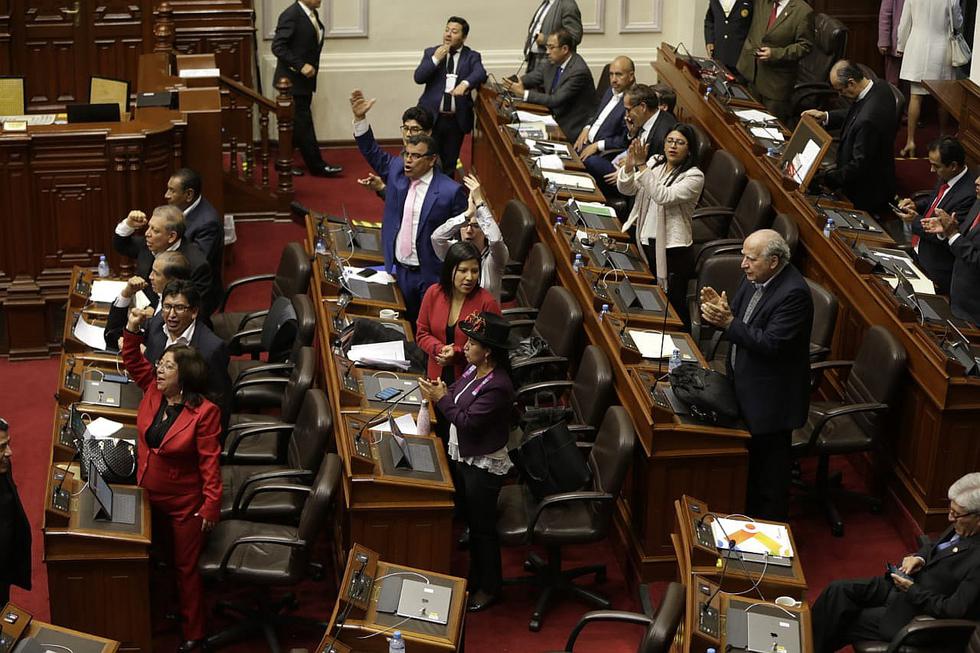 ​Las reacciones de los congresistas tras disolución del Parlamento (FOTOS)