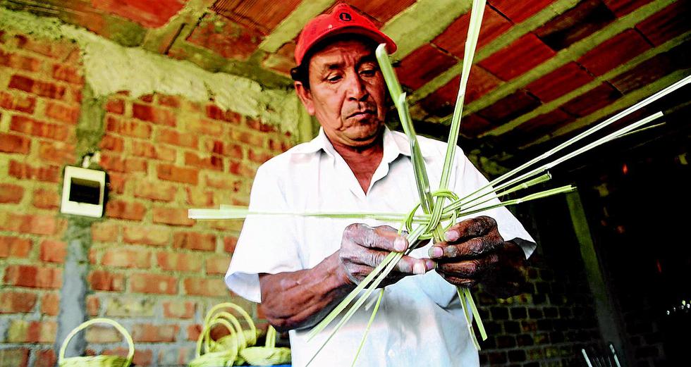 Piurano convierte el carrizo en obras de arte