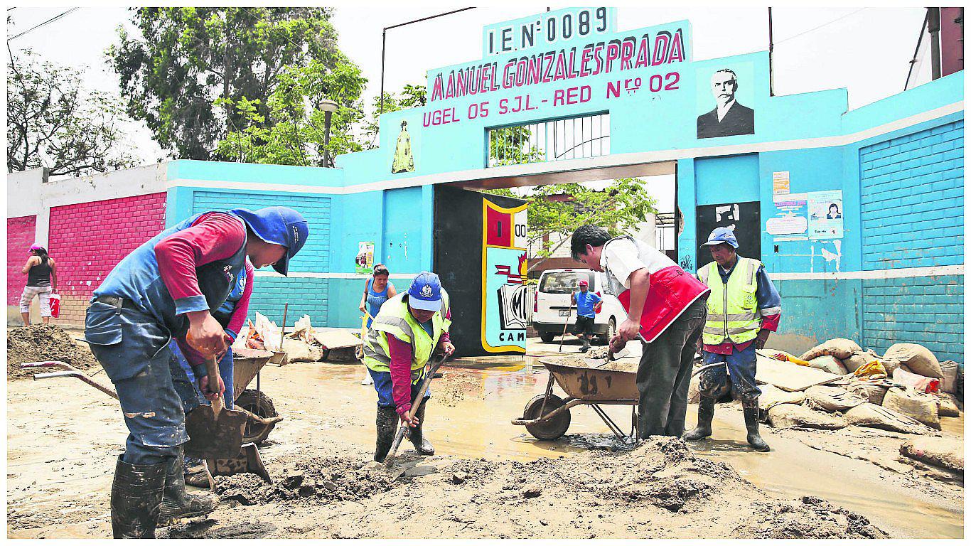 Niño costero afectó a 200 mil escolares y 10 mil docentes