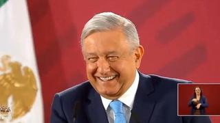 Presidente de México se ríe de memes sobre rifa del avión presidencial (VIDEO)
