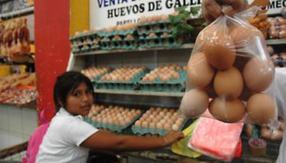 El precio del huevo se eleva en mercados de Arequipa. (Foto: GEC)
