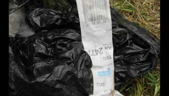 Argentina: Denuncian caída de bolsa de basura de un avión