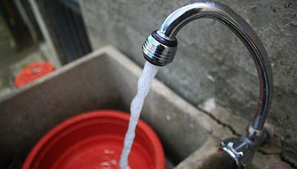 ¿Cómo almacenar el agua correctamente ante cortes del servicio?