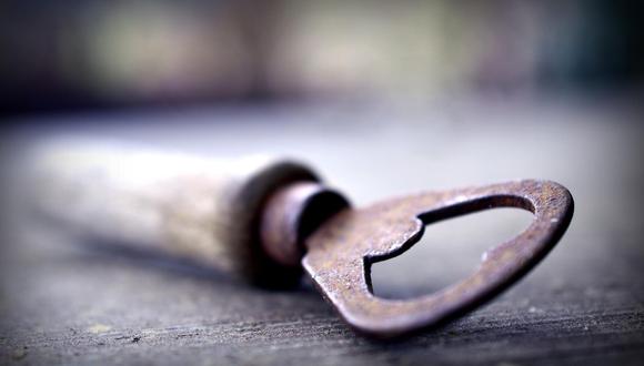 ¿Herramientas oxidadas en casa? Hay un truco para limpiar cosas oxidadas en cuestión de minutos. Entérate aquí (Foto:  Peggychoucair /Pixabay)