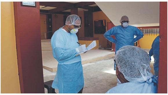 Vulnerables al virus trabajan en el Hospital Regional de Tumbes