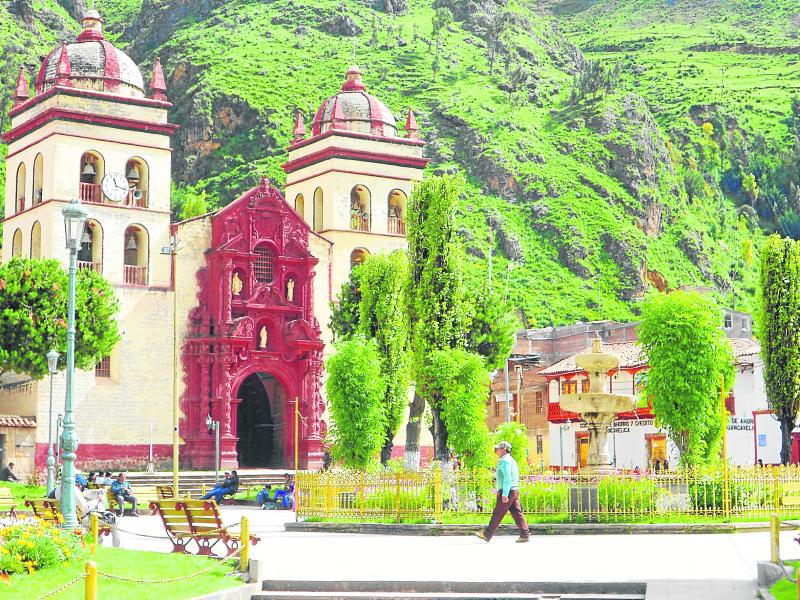 Turistas no ven Huancavelica como una opción 