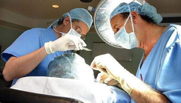 ​Médicos realizan exitosa cirugía facial a niños