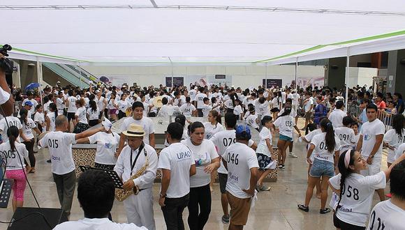 Trujillo: Más de 150 parejas participaron en maratón de "Marinera de Corazón" 