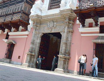 Perú se alista a utilizar la Apostilla de La Haya