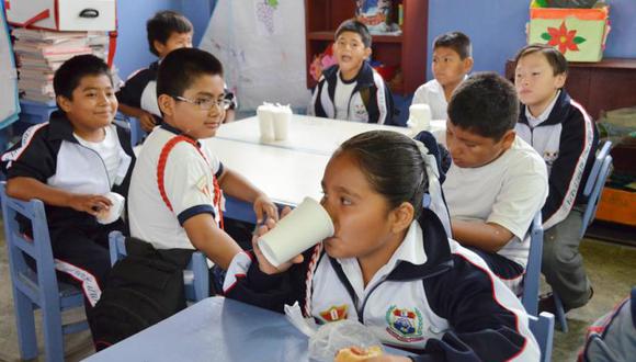 CAE evitó que alumnos beban yogurt no apto para el consumo