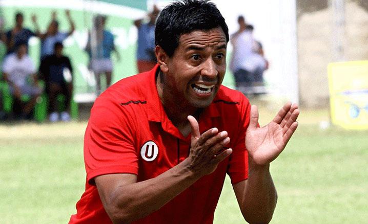 Solano sobre Edison Flores: "Ojalá que pueda consolidarse en Holanda"