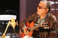 Miles de fans dan el último adiós a Facundo Cabral  