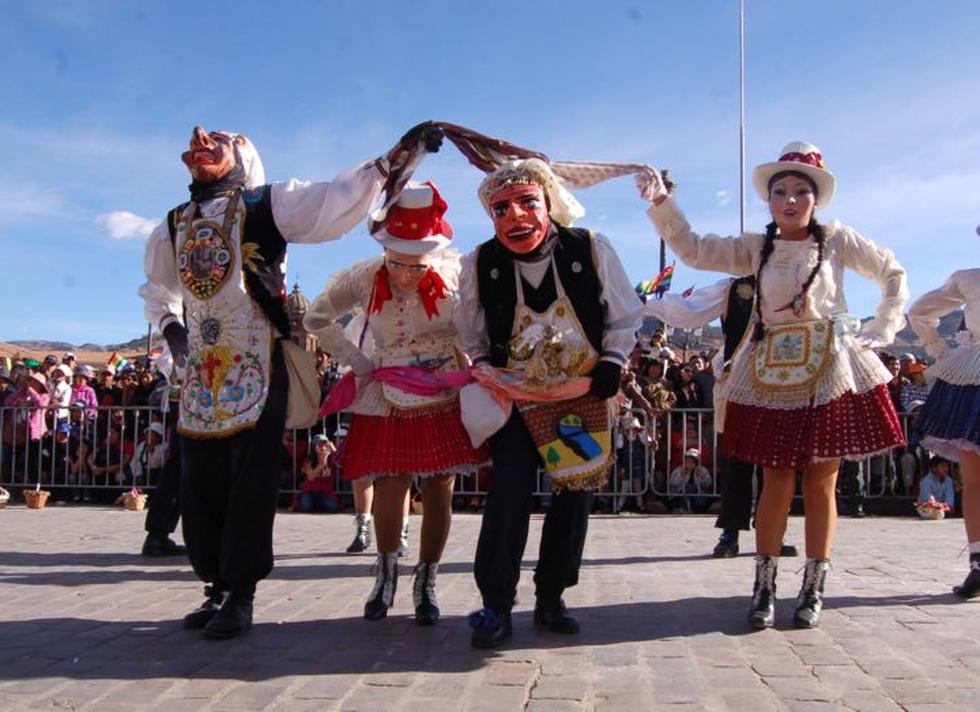 Fiesta en Cusco continúa con comparsas de Paucartambo