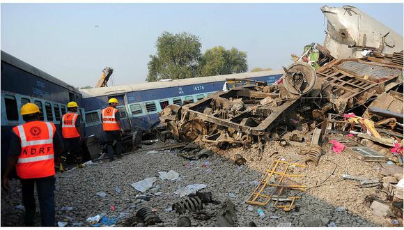 India: más de un centenar de muertos tras descarrillarse tren (VIDEO)