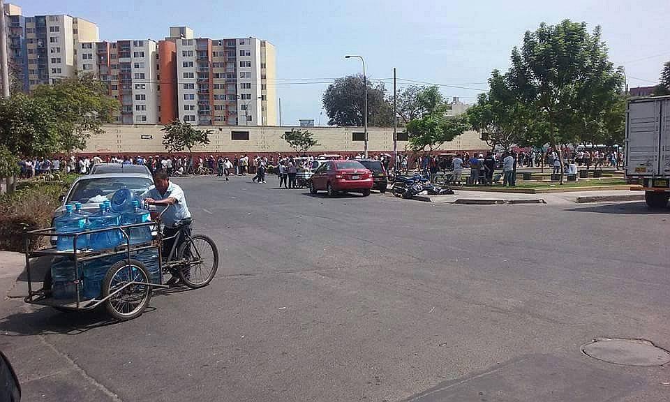 Roban entradas para el partido de Sporting Cristal y Universitario 