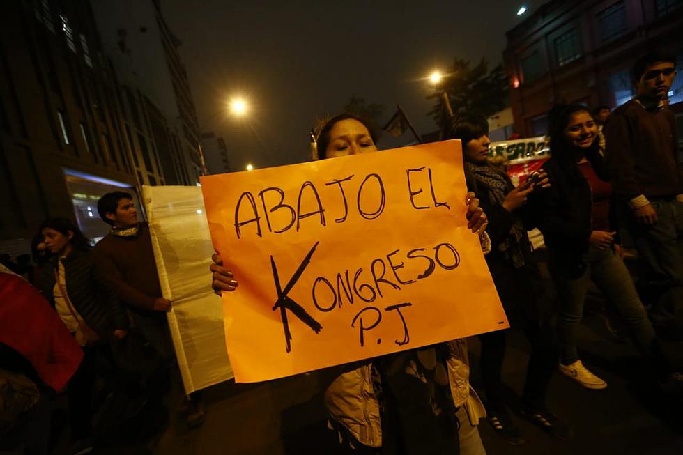 Marcha contra la corrupción: Así se desarrolló la protesta por la crisis en sistema judicial (FOTOS)