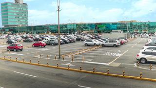Aeropuerto Jorge Chávez abre desde las 4 a. m. para evitar concentraciones en los exteriores 