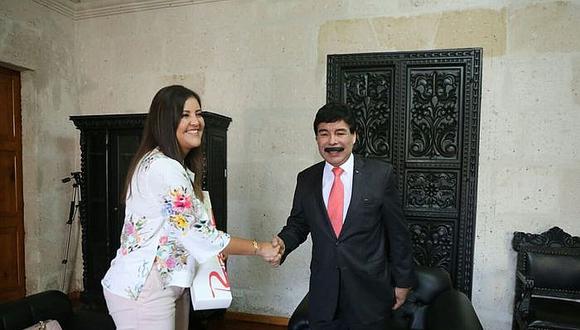 Así empezó la esperada reunión entre el alcalde Zegarra y la gobernadora Osorio