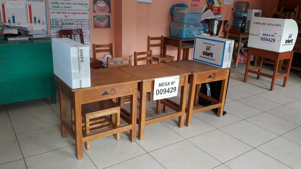 Con retraso se instalaron mesas de votación en Ayacucho