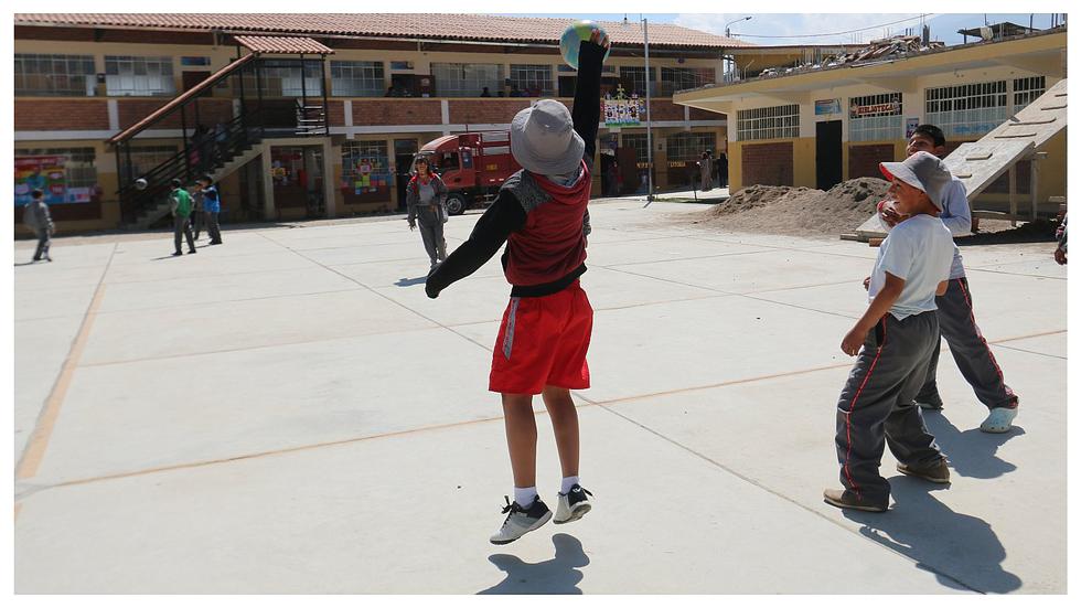​Fe y Alegría: las 843 pequeñas vidas que forjó Pedro Barreto, el nuevo cardenal peruano (FOTOS)