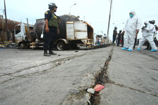 Alcalde Kevin Iñigo huyó de la zona de explosión ante la indignación de los vecinos

FOTO: Gonzalo Córdova