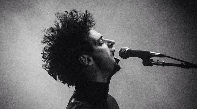 Los 60 años de Gustavo Cerati: Repasemos su carrera en Soda Stereo y en solitario (VIDEOS)