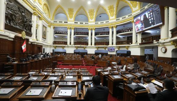 Desde Renovación Popular (RP), bancada que esta semana buscó recolectar firmas para una moción de censura contra el titular del Interior, Juan Carrasco, manifestaron una postura firme al reiterar que el cambio de ministros debe darse antes de la presentación oficial del Gabinete. (Foto: Congreso)