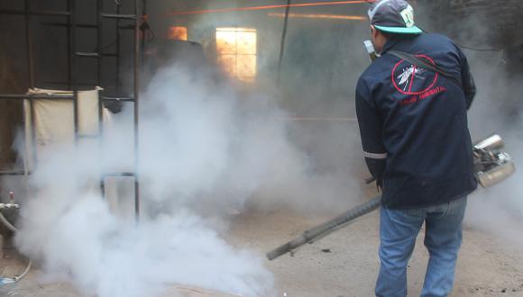 Piura: Fumigan más de 13 mil viviendas para erradicar zancudo del dengue en Chulucanas