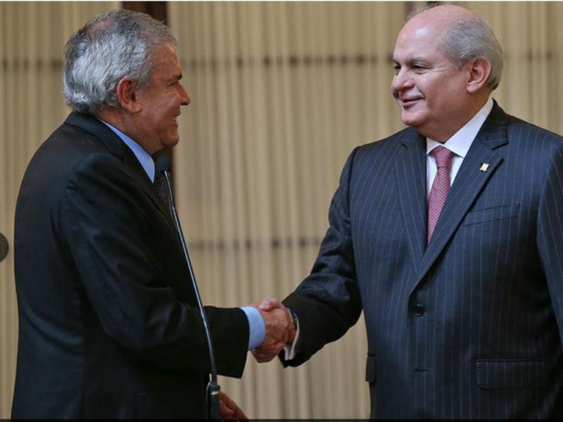 Luis Castañeda y Pedro Cateriano realizaron diálogo político