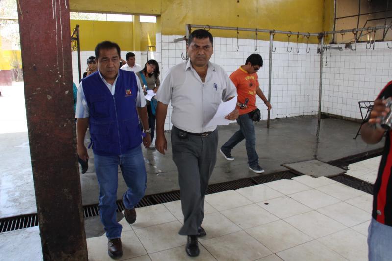 Director del Senasa: Hace falta limpieza en el Camal Municipal