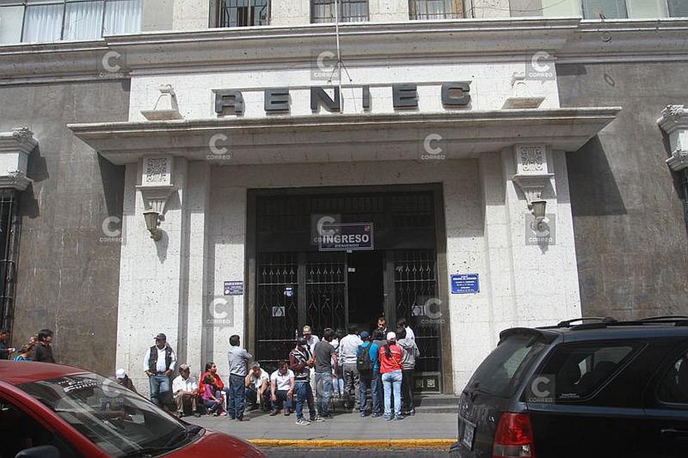 2 mil 600 personas en Arequipa afectadas por la caída del sistema del Reniec