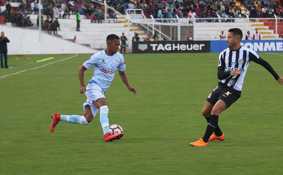 Las mejores imágenes del triunfo del Real Garcilaso frente al Santos de Brasil (FOTOS)