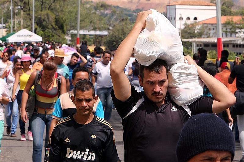 ​Venezuela confirma que Colombia exige tarjeta migratoria especial en frontera