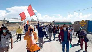 Corredor Minero en la incertidumbre: un grupo de pobladores reinició bloqueos en Espinar (FOTOS)