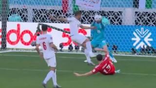 Irán vs. Gales: Hosseini y su gran intervención para evitar el 1-0 del cuadro europeo