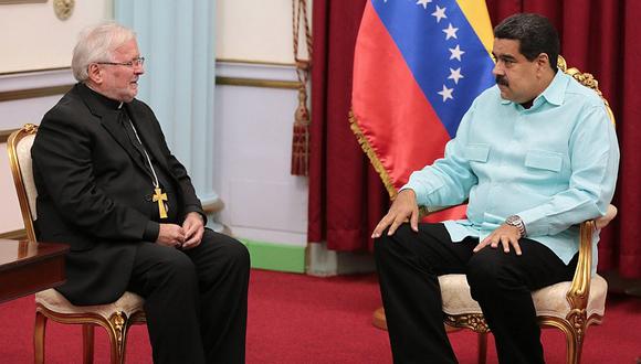 Nicolás Maduro recibió a representante del Vaticano entre críticas de la oposición
