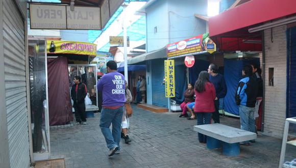 Atrapan a sujeto vendiendo droga en Tacna Centro